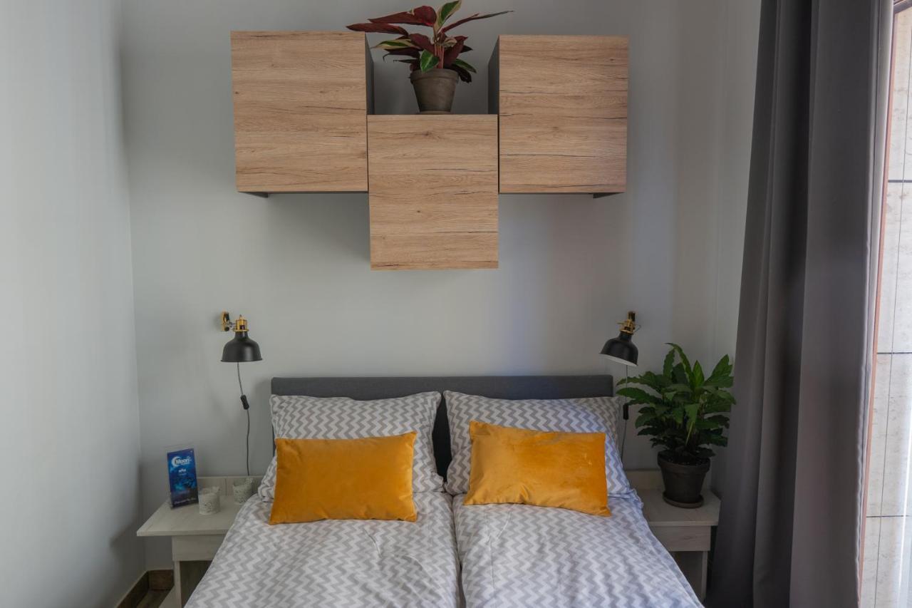 Apartment Moon